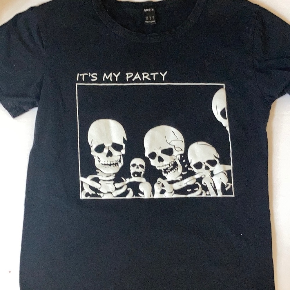 It’s my party skeleton top
